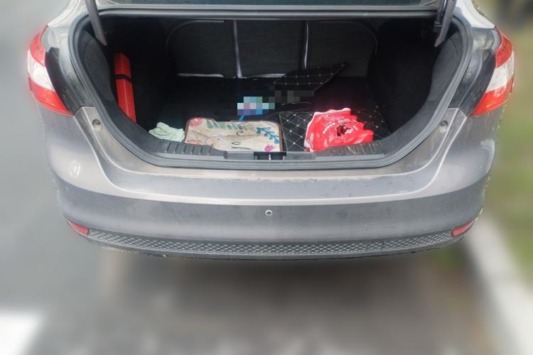 Used Ford Focus 2012 Sedan 1.6L Automatic Comfort Model Trunk