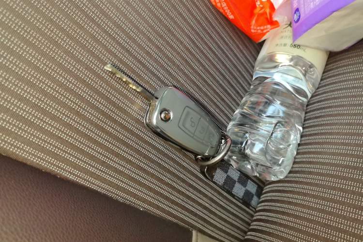 Used Ford Focus 2012 Sedan 1.6L Manual Fashion Edition Vehicle Key
