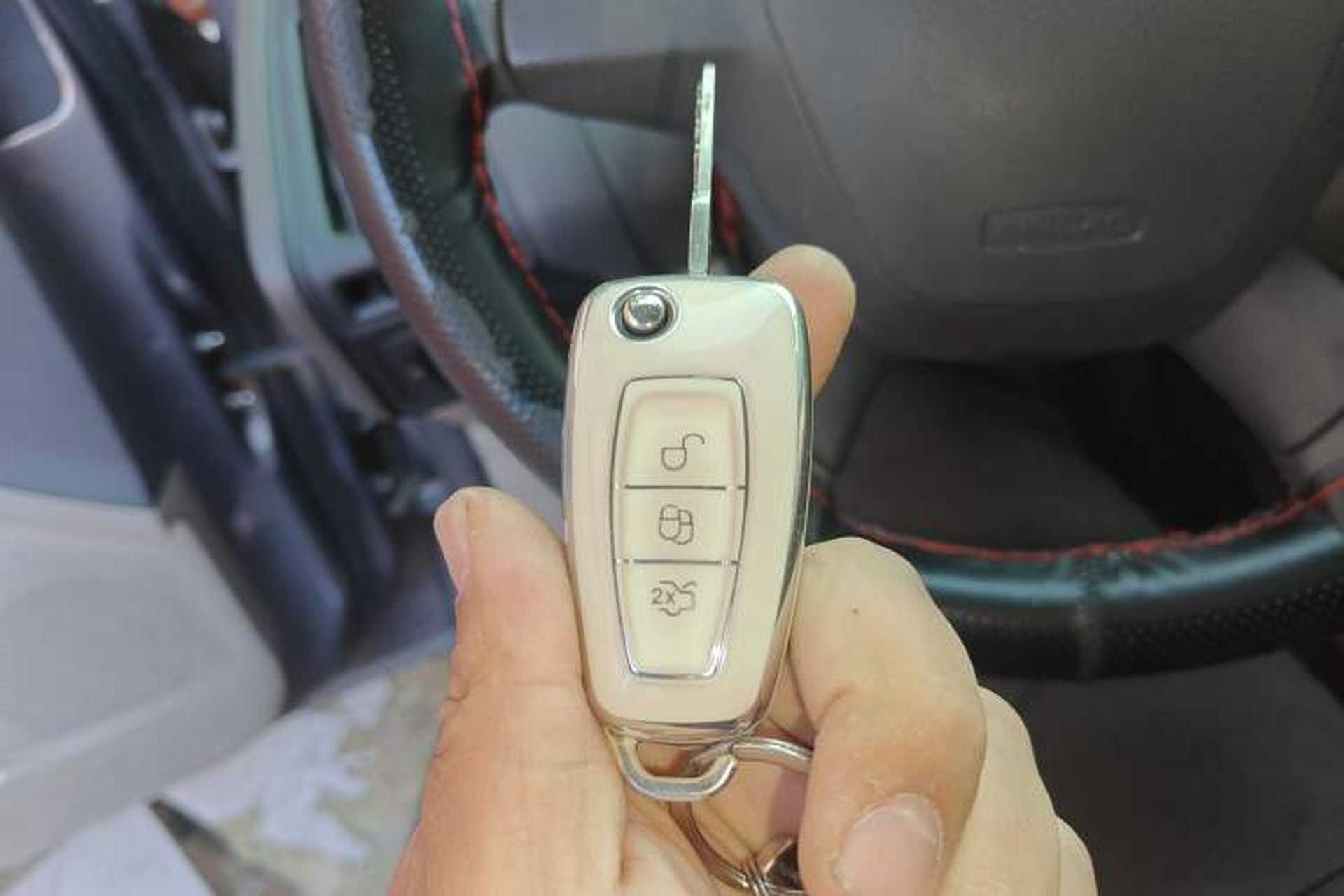 Used Ford Focus 2012 Sedan 1.6L Manual Comfort Model Vehicle Key