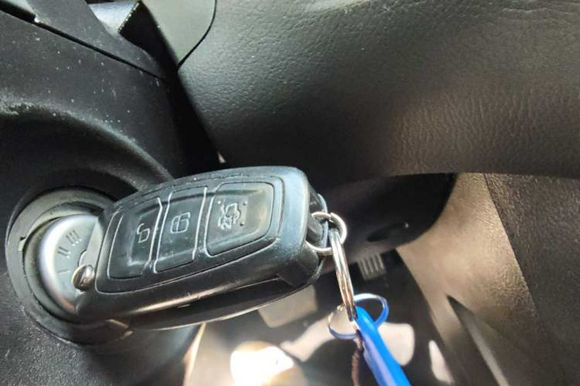 Used Ford Focus 2012 Sedan 1.6L Automatic Fashion Edition Vehicle Key