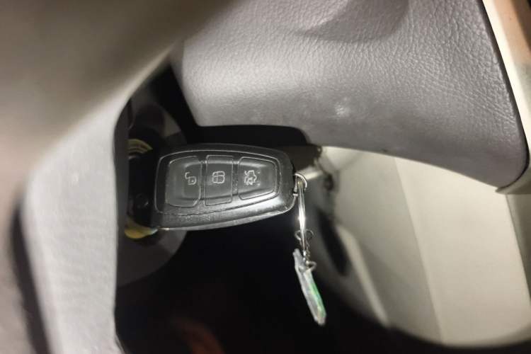 Used Ford Focus 2012 Sedan 1.6L Manual Comfort Model Vehicle Key