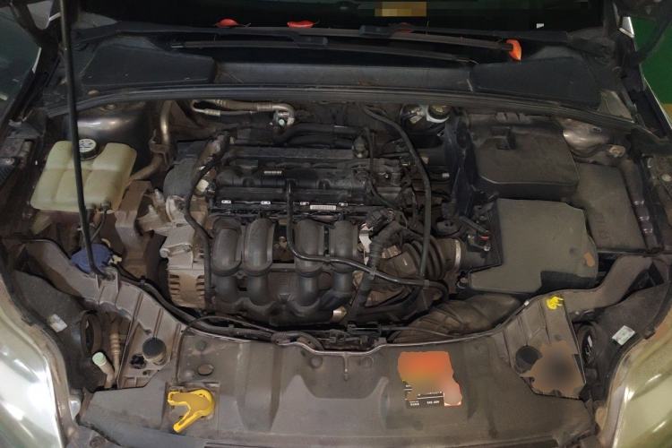 Used Ford Focus 2012 Sedan 1.6L Manual Fashion Edition Engine Bay