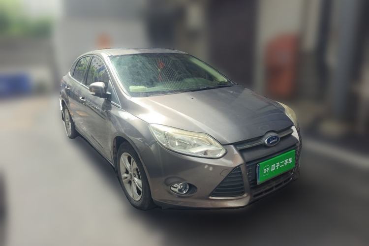Used Ford Focus 2012 Sedan 1.6L Automatic Fashion Edition Front Right 45 Deg