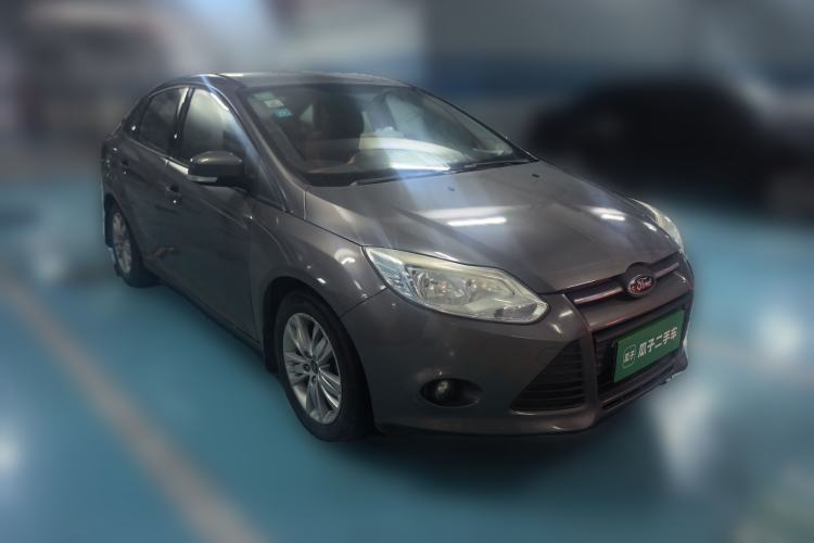 Used Ford Focus 2012 Sedan 1.6L Automatic Comfort Model Front Right 45 Deg