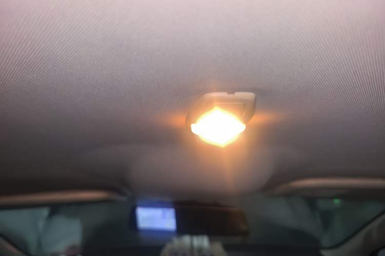 Used Ford Focus 2012 Sedan 1.6L Automatic Comfort Model Headliner