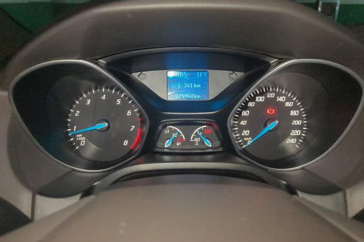 Used Ford Focus 2012 Sedan 1.6L Automatic Fashion Edition Instrument Cluster