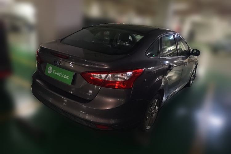 Used Ford Focus 2012 Sedan 1.6L Manual Fashion Edition Rear Right 45 Deg