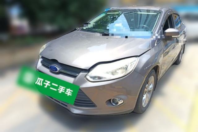 Used Ford Focus 2012 Sedan 1.6L Automatic Fashion Edition