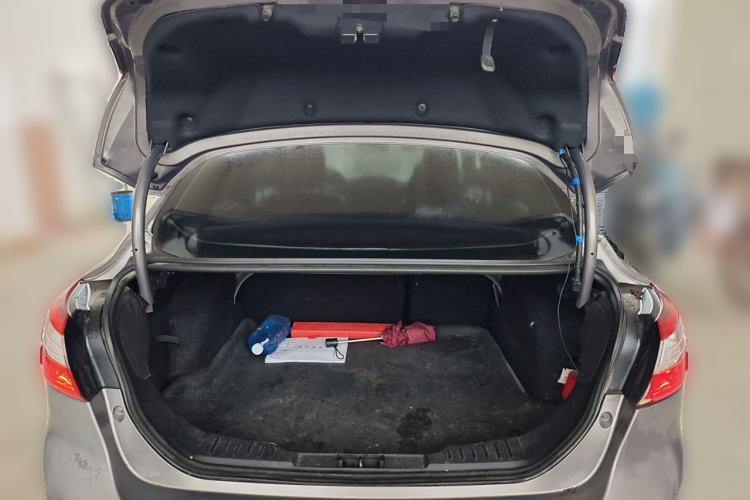 Used Ford Focus 2012 Sedan 1.6L Automatic Comfort Model Trunk