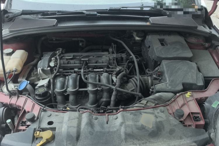 Used Ford Focus 2012 Hatchback 1.6L Automatic Fashion Edition Engine Bay
