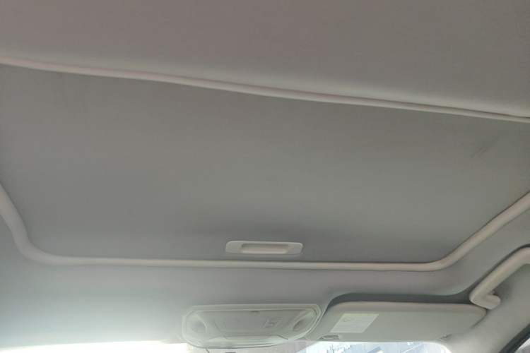 Used Ford Focus 2012 Hatchback 1.6L Automatic Fashion Edition Headliner