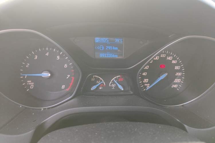Used Ford Focus 2012 Hatchback 1.6L Automatic Fashion Edition Instrument Cluster