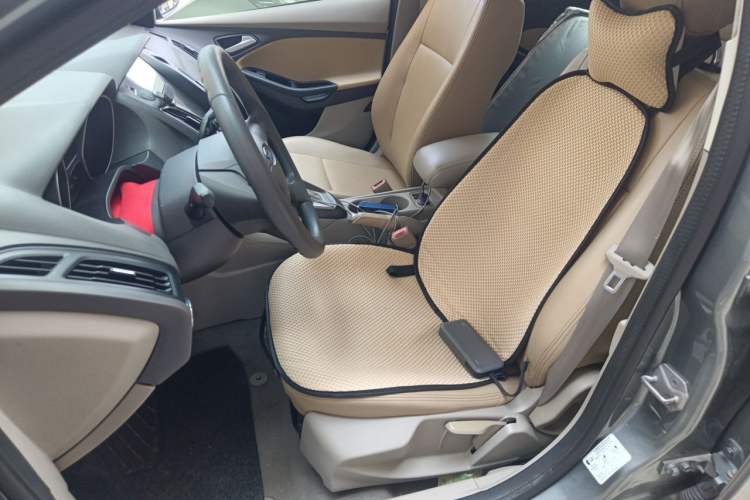 Used Ford Focus 2012 Sedan 1.6L Automatic Comfort Model Left Front Seat