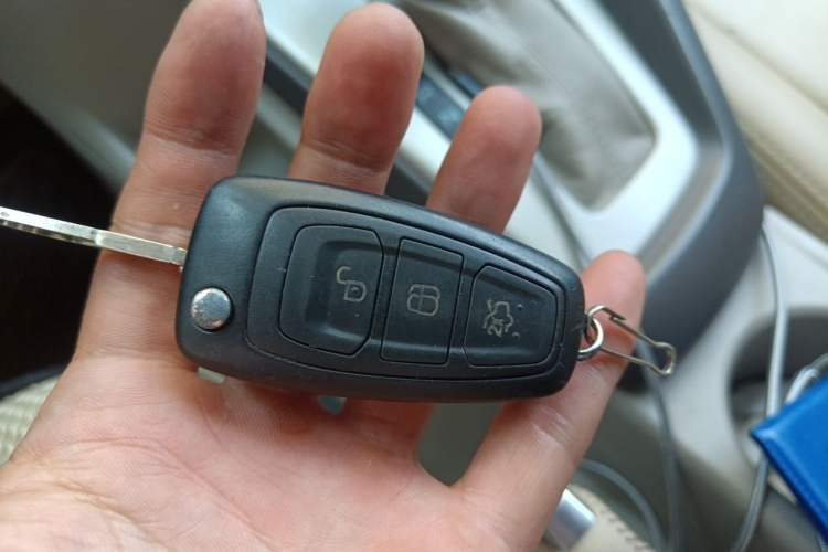 Used Ford Focus 2012 Sedan 1.6L Automatic Comfort Model Vehicle Key