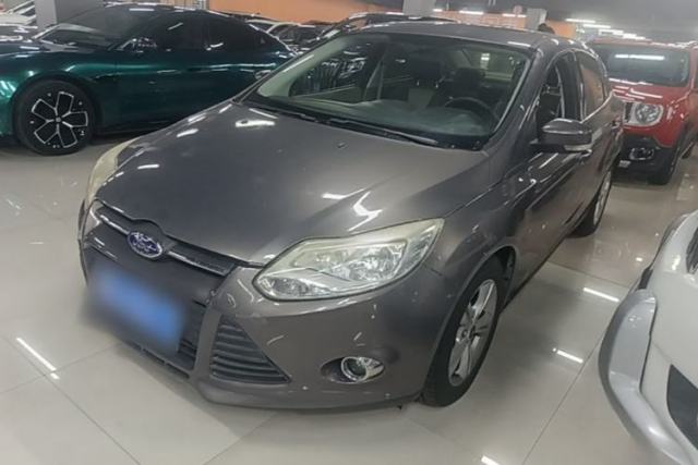 Used Ford Focus 2012 Sedan 1.6L Automatic Fashion Edition