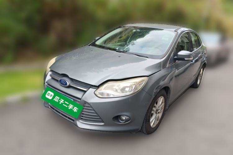 Used Ford Focus 2012 Sedan 1.6L Manual Comfort Model Guazi used car, China used car export, Used car for sale, Used cars, Cheapest cars for sale