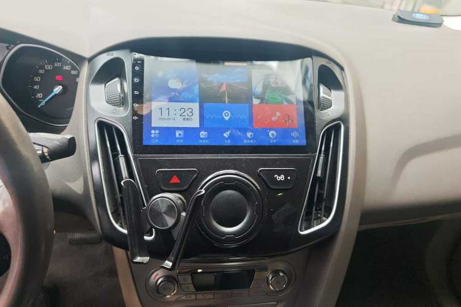 Used Ford Focus 2012 Sedan 1.6L Automatic Fashion Edition Audio And AC Panel