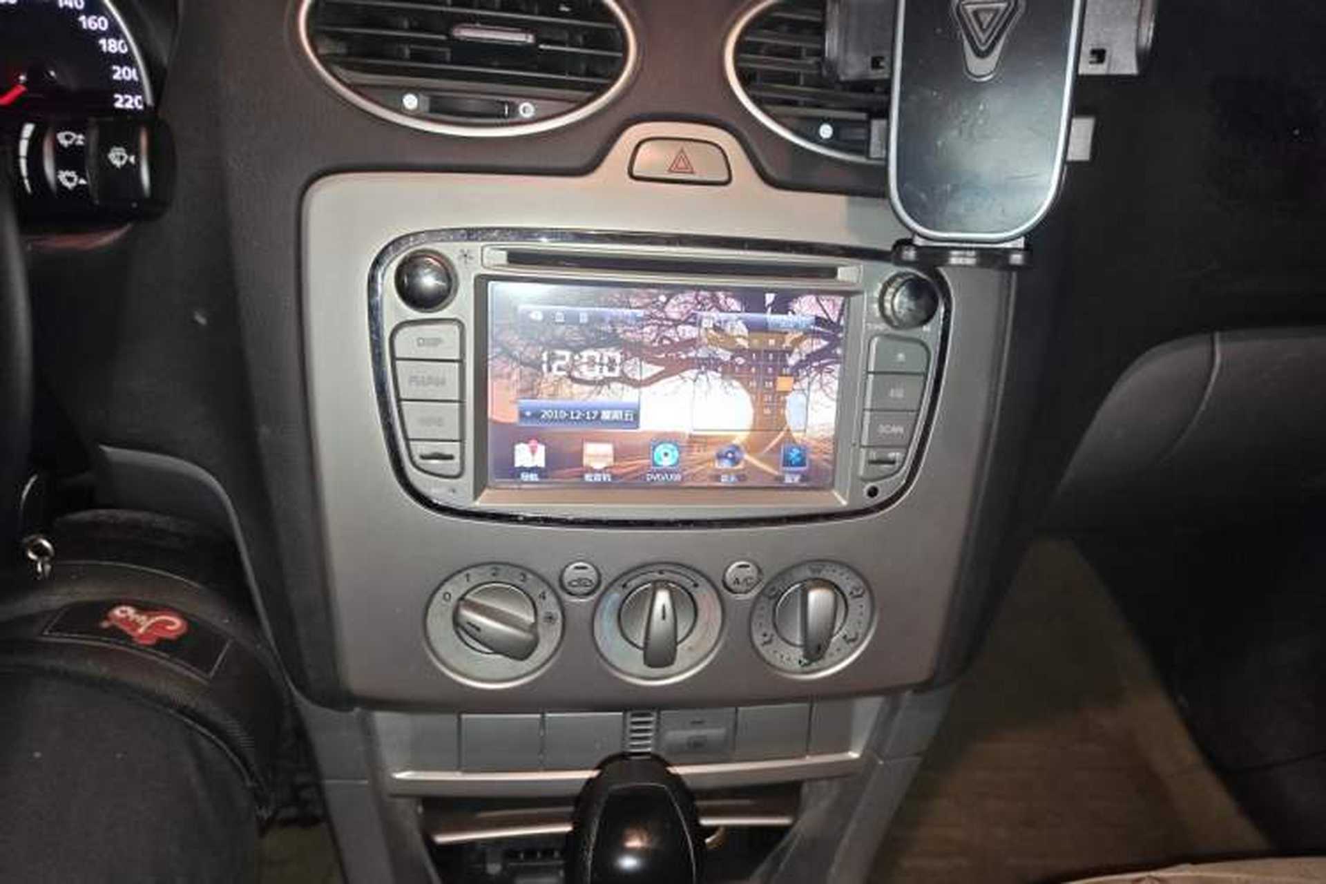 Used Ford Focus 2012 Hatchback Classic 1.8L Automatic Base Model Audio And AC Panel