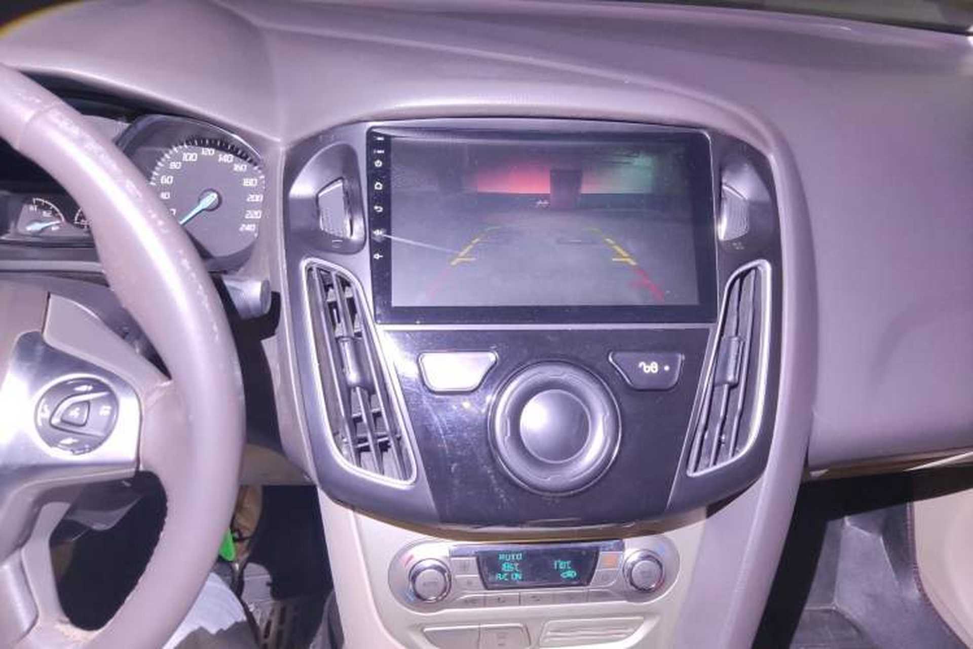 Used Ford Focus 2012 Sedan 1.6L Automatic Fashion Edition Audio And AC Panel