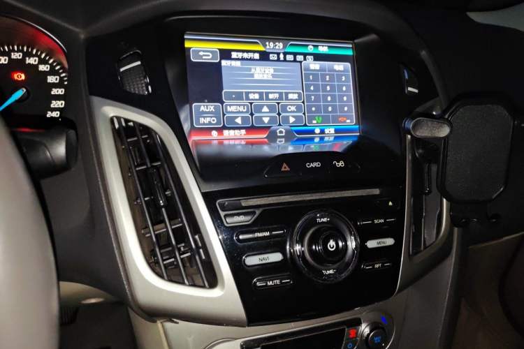 Used Ford Focus 2012 Sedan 1.6L Automatic Prestige Model Audio And AC Panel