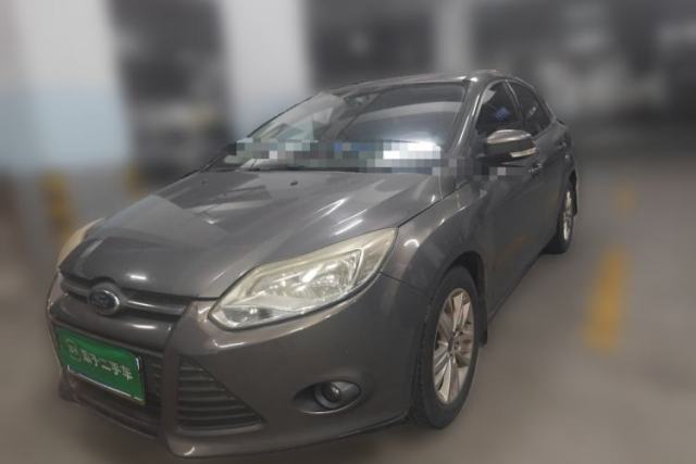 Ford Focus 2012 Sedan 1.6L Automatic Comfort Model مستعملة