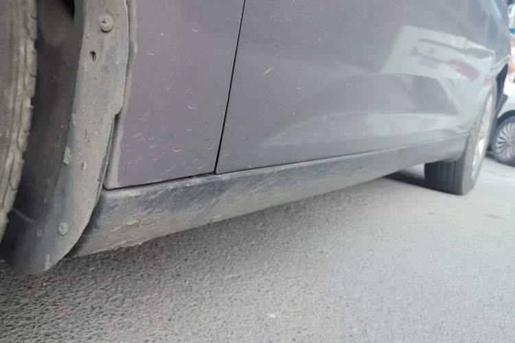 Used Ford Focus 2012 Sedan 1.6L Manual Fashion Edition Chassis Front Left