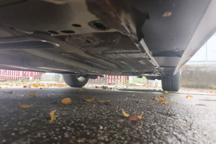 Used Ford Focus 2012 Sedan 1.6L Automatic Comfort Model Chassis Front Left