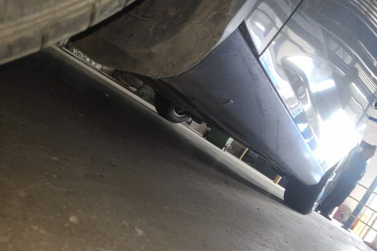 Used Ford Focus 2012 Sedan 1.6L Manual Fashion Edition Chassis Front Left