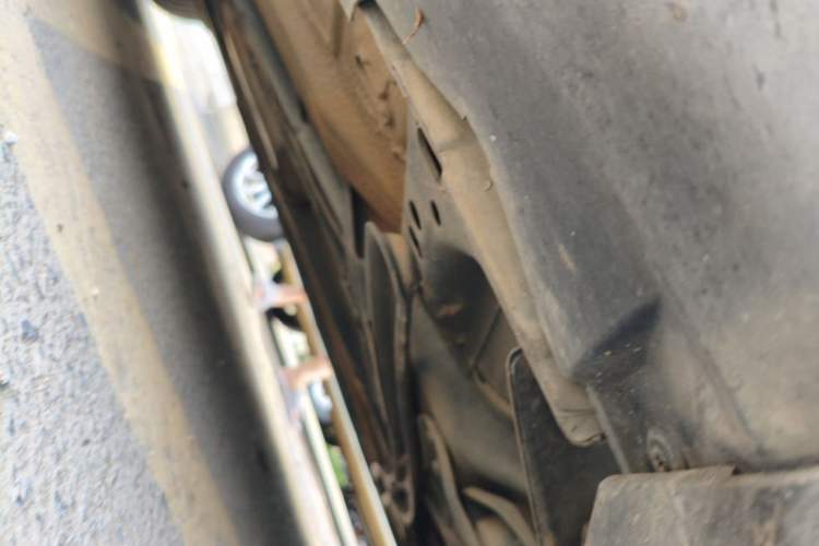 Used Ford Focus 2012 Sedan 1.6L Manual Comfort Model Chassis Front Right