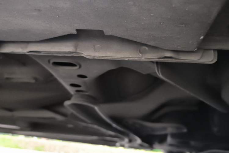 Used Ford Focus 2012 Hatchback 1.6L Automatic Fashion Edition Chassis Front Right