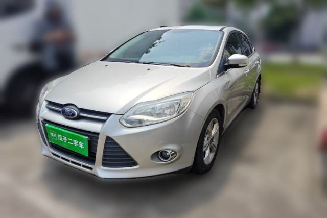 Used Ford Focus 2012 Sedan 1.6L Automatic Fashion Edition
