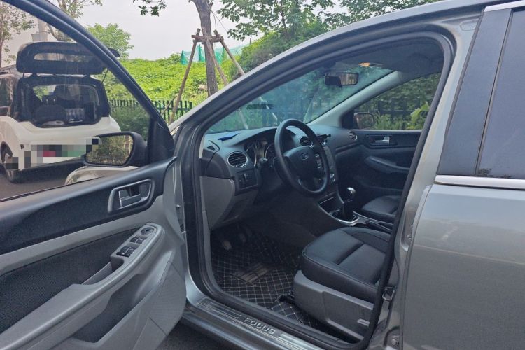 Used Ford Focus 2012 Hatchback Classic 1.8L Manual Base Model Driver Seat