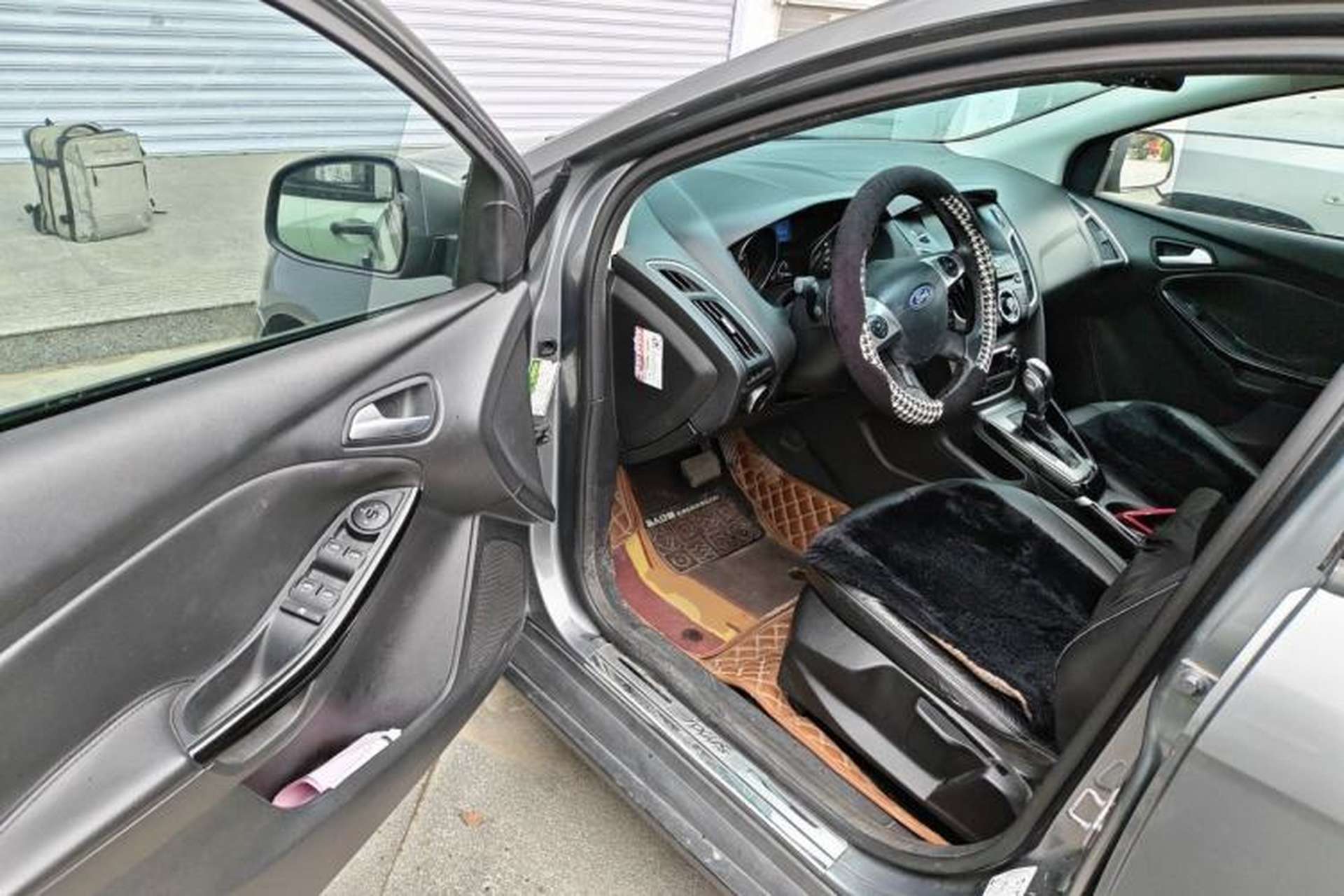Used Ford Focus 2012 Hatchback 1.6L Automatic Fashion Edition Driver Seat