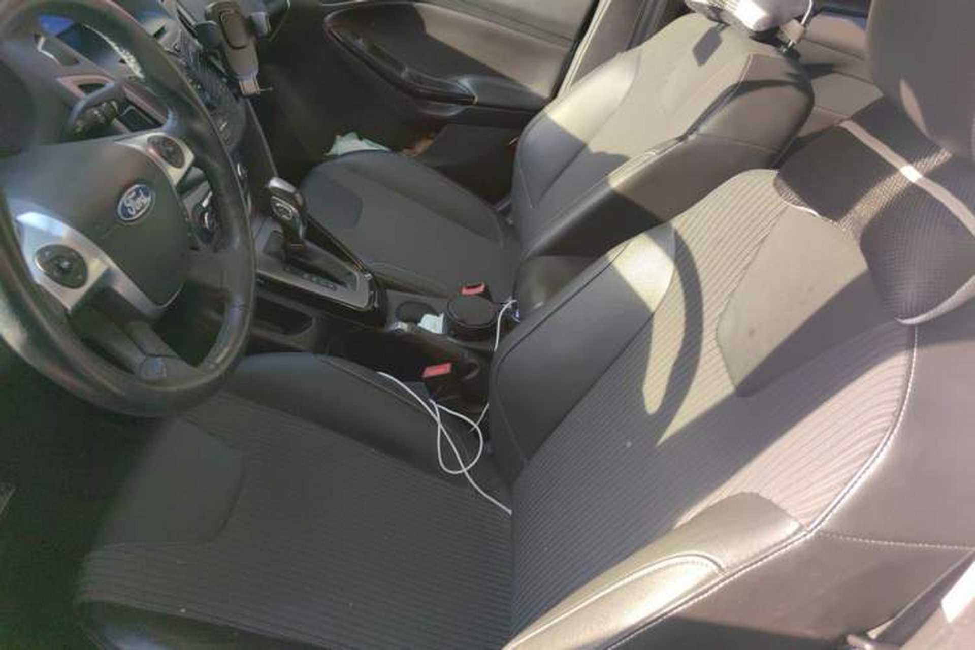 Used Ford Focus 2012 Sedan 1.6L Automatic Fashion Edition Driver Seat