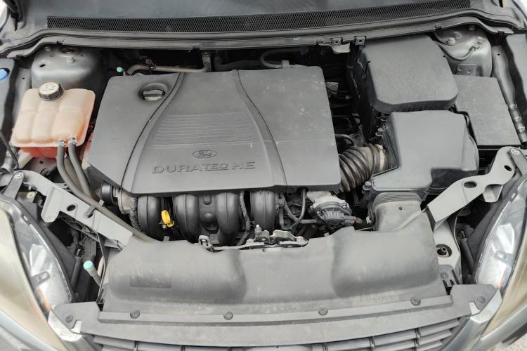 Used Ford Focus 2012 Hatchback Classic 1.8L Manual Base Model Engine Bay
