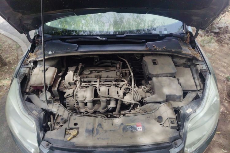 Used Ford Focus 2012 Hatchback 1.6L Manual Comfort Model Engine Bay