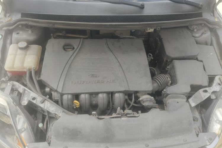 Used Ford Focus 2012 Hatchback Classic 1.8L Automatic Fashion Edition Engine Bay