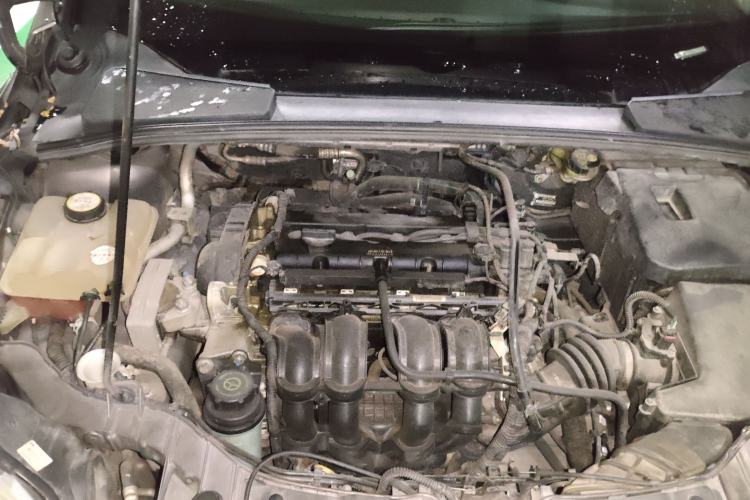Used Ford Focus 2012 Sedan 1.6L Automatic Fashion Edition Engine Bay