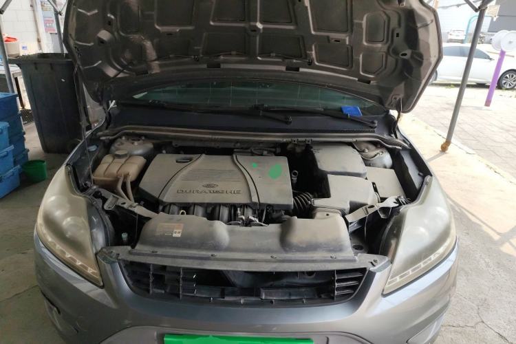 Used Ford Focus 2012 Sedan Classic 1.8L Automatic Fashion Edition Engine Bay