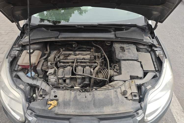 Used Ford Focus 2012 Hatchback 1.6L Manual Fashion Edition Engine Bay