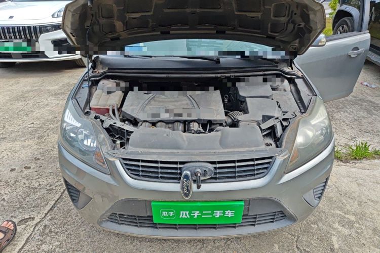 Used Ford Focus 2012 Hatchback Classic 1.8L Automatic Base Model Engine Bay