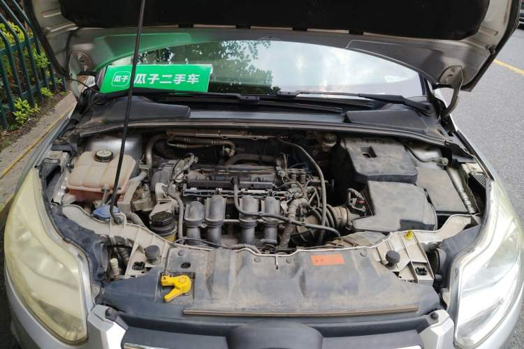 Used Ford Focus 2012 Sedan 1.6L Automatic Comfort Model Engine Bay