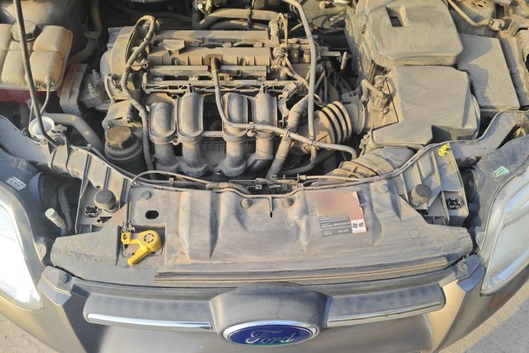 Used Ford Focus 2012 Sedan 1.6L Automatic Comfort Model Engine Bay