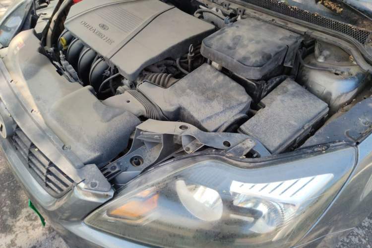 Used Ford Focus 2012 Hatchback Classic 1.8L Automatic Fashion Edition Engine Bay Left