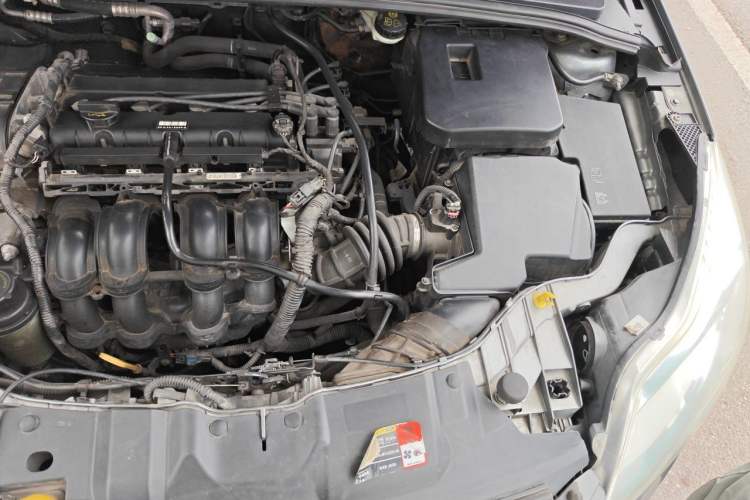 Used Ford Focus 2012 Sedan 1.6L Automatic Comfort Model Engine Bay Left