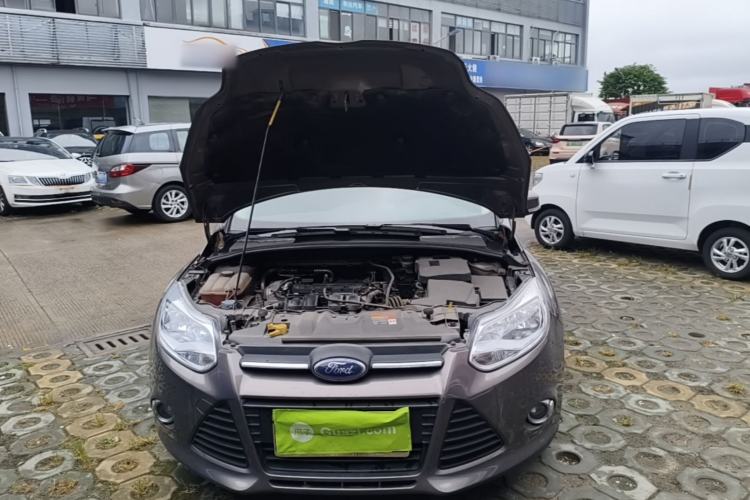 Used Ford Focus 2012 Sedan 1.6L Manual Fashion Edition Engine Bay