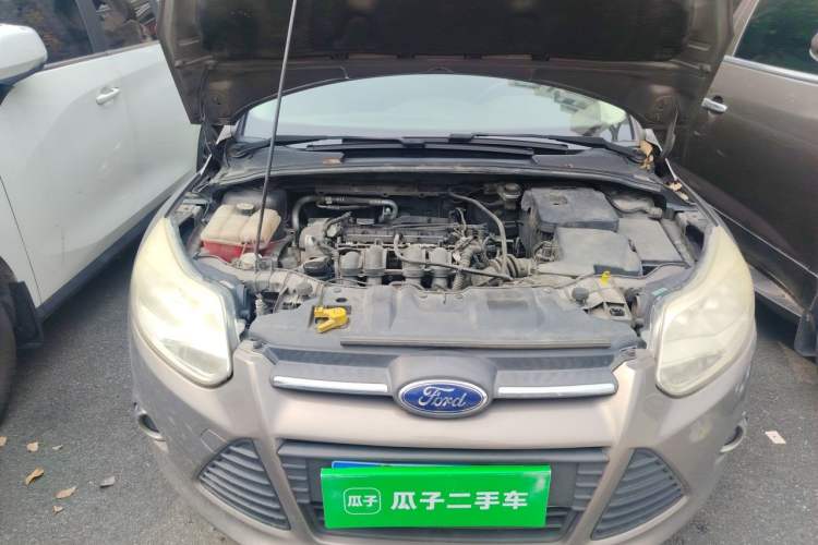 Used Ford Focus 2012 Sedan 1.6L Automatic Fashion Edition Engine Bay Right