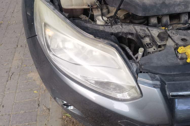 Used Ford Focus 2012 Hatchback 1.6L Automatic Fashion Edition Engine Bay Right