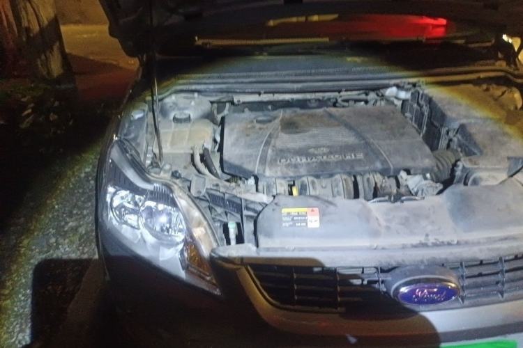 Used Ford Focus 2012 Sedan Classic 1.8L Manual Fashion Edition Engine Bay Right