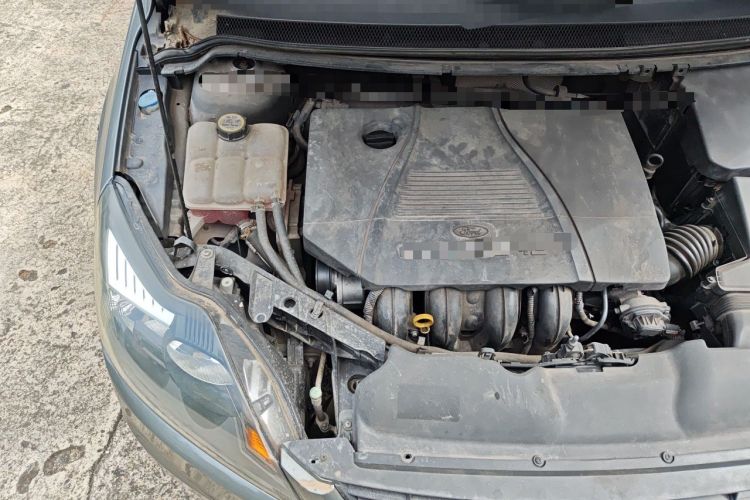 Used Ford Focus 2012 Hatchback Classic 1.8L Automatic Base Model Engine Bay Right